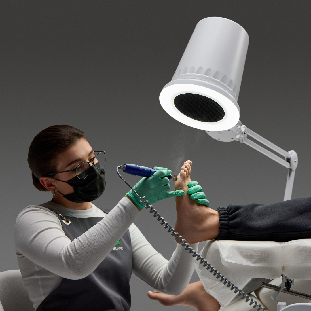 Пылесборник 4BLANC Alize с креплением на стол и светодиодной подсветкой