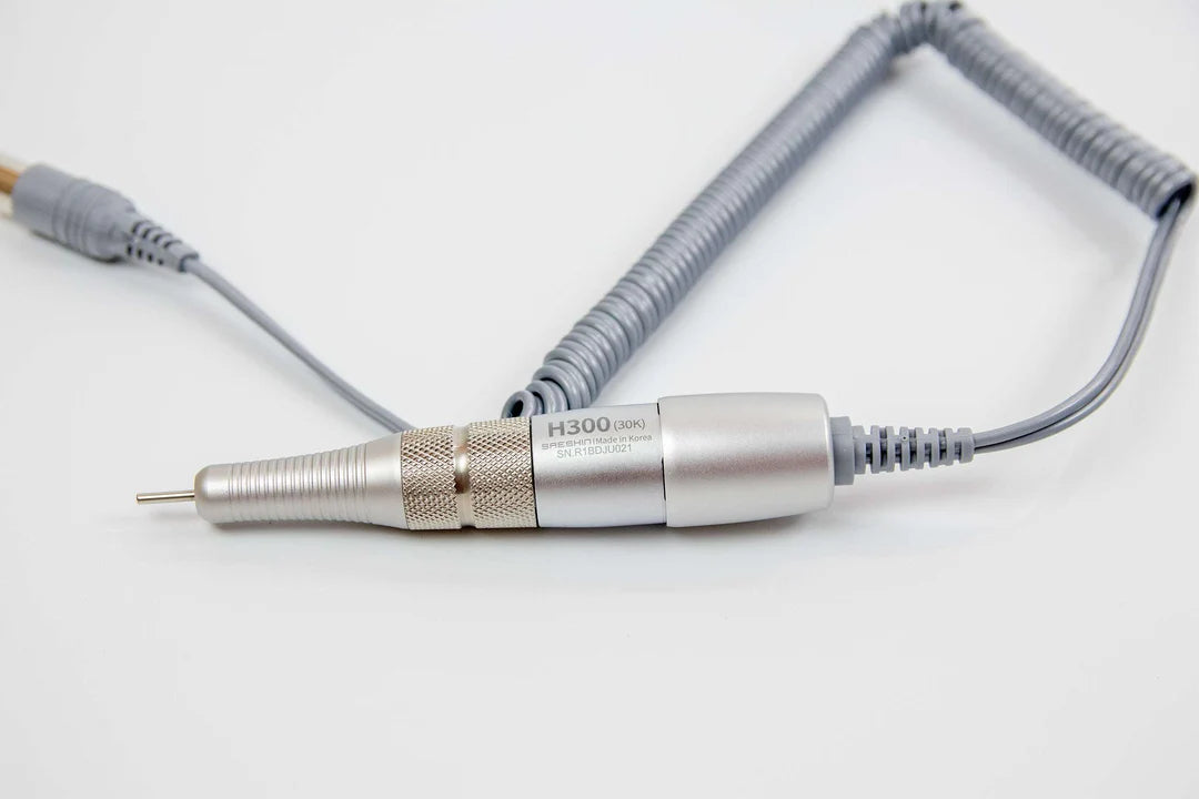 STRONG SAESHIN B210/H300 (Balts) (30 000 apgr./min.)