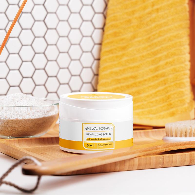 PHARM FOOT Skrubis pēdām ar manuka medu un vulkāniskajiem akmeņiem, reNEWAL SCRAPER, 200g