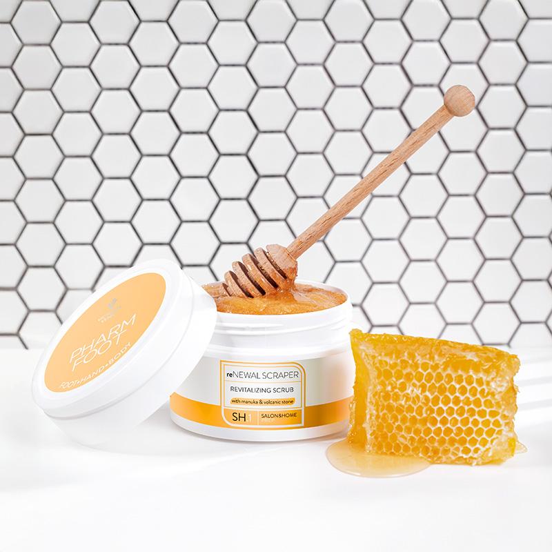 PHARM FOOT Skrubis pēdām ar manuka medu un vulkāniskajiem akmeņiem, reNEWAL SCRAPER, 200g