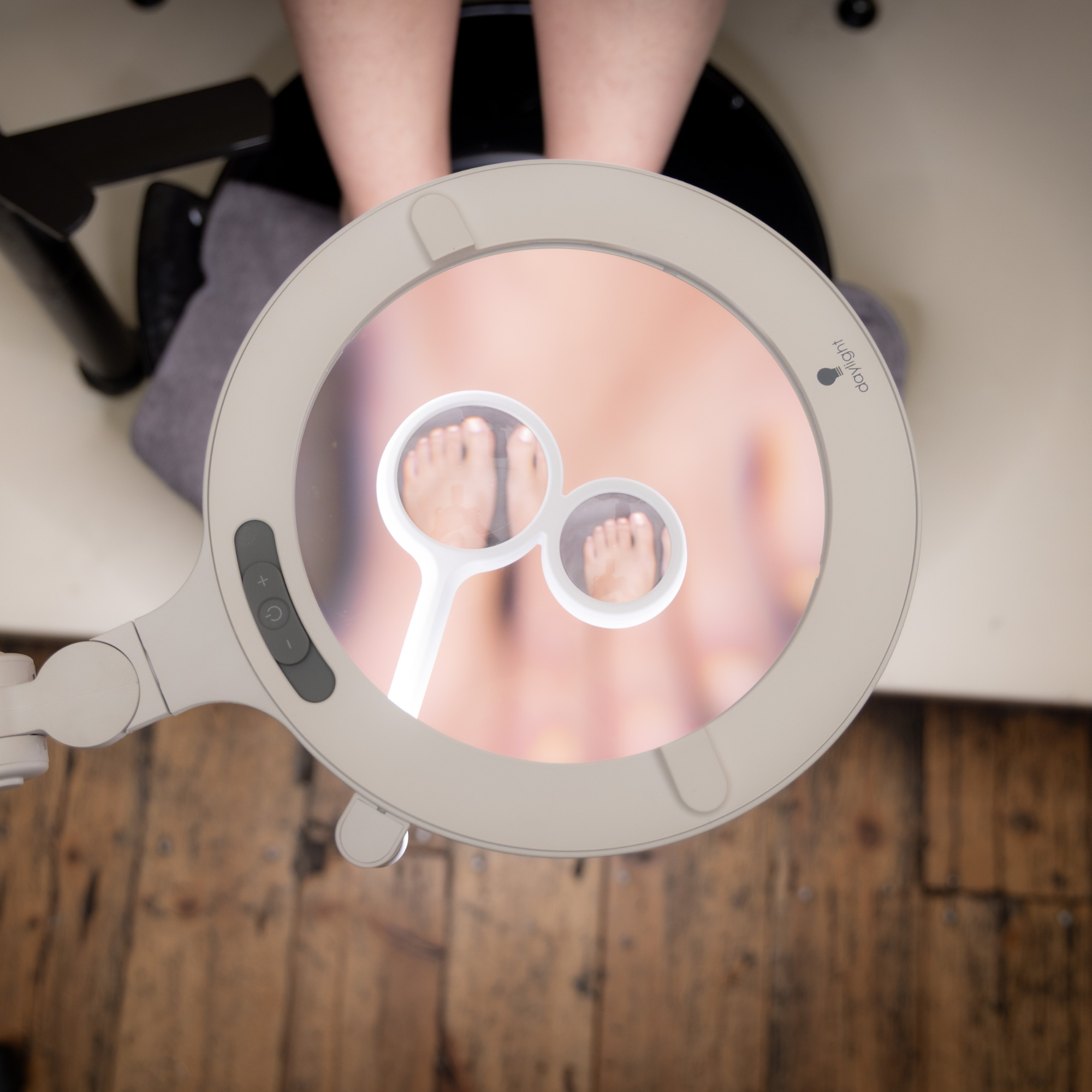 Daylight iQ Pro™ LED-Lupe [E25105]
