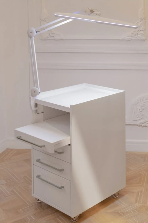 Afinia mobile podiatry cabinet with silver handles 