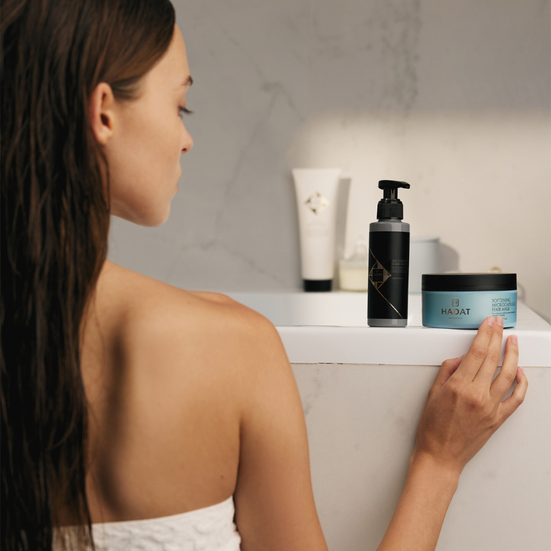 HYDRO RESTORING PEARL HAIR SERUM – Regenerierendes Perlenserum für die Haare, 120 ml