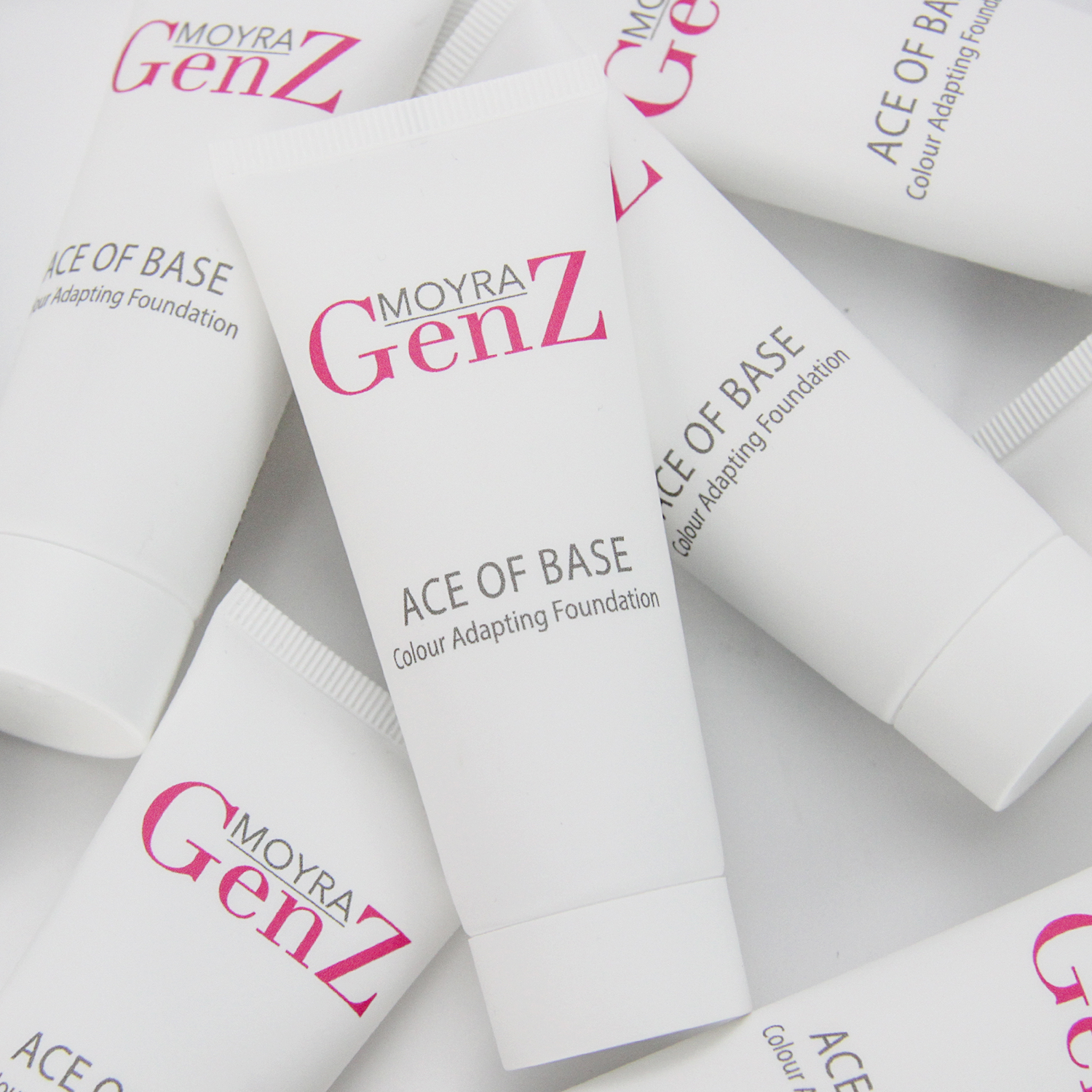 MOYRA GenZ Ace of Base Color-Adapting Foundation, 25 ml