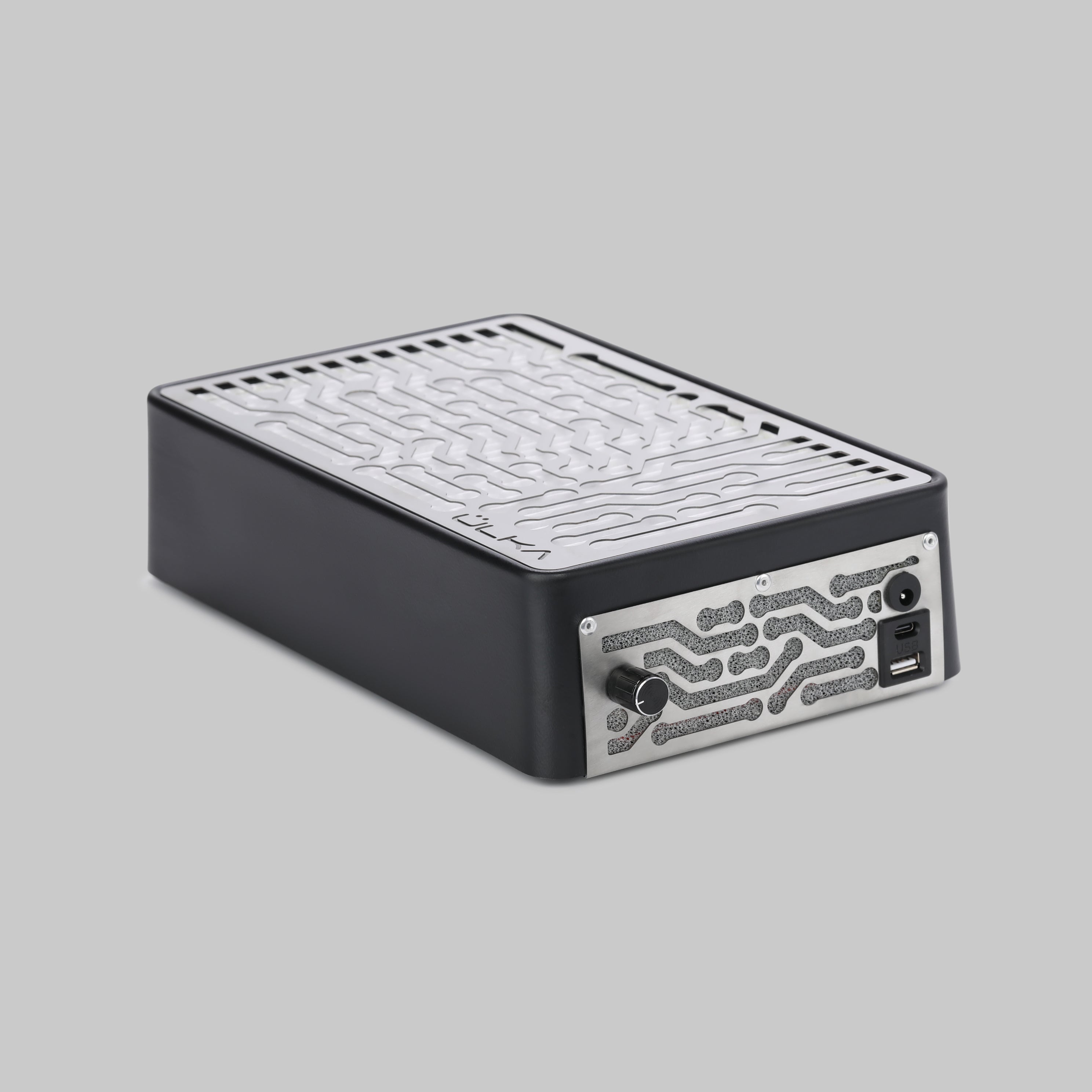 ULKA putekļu savācējs NANO Melnā krāsā