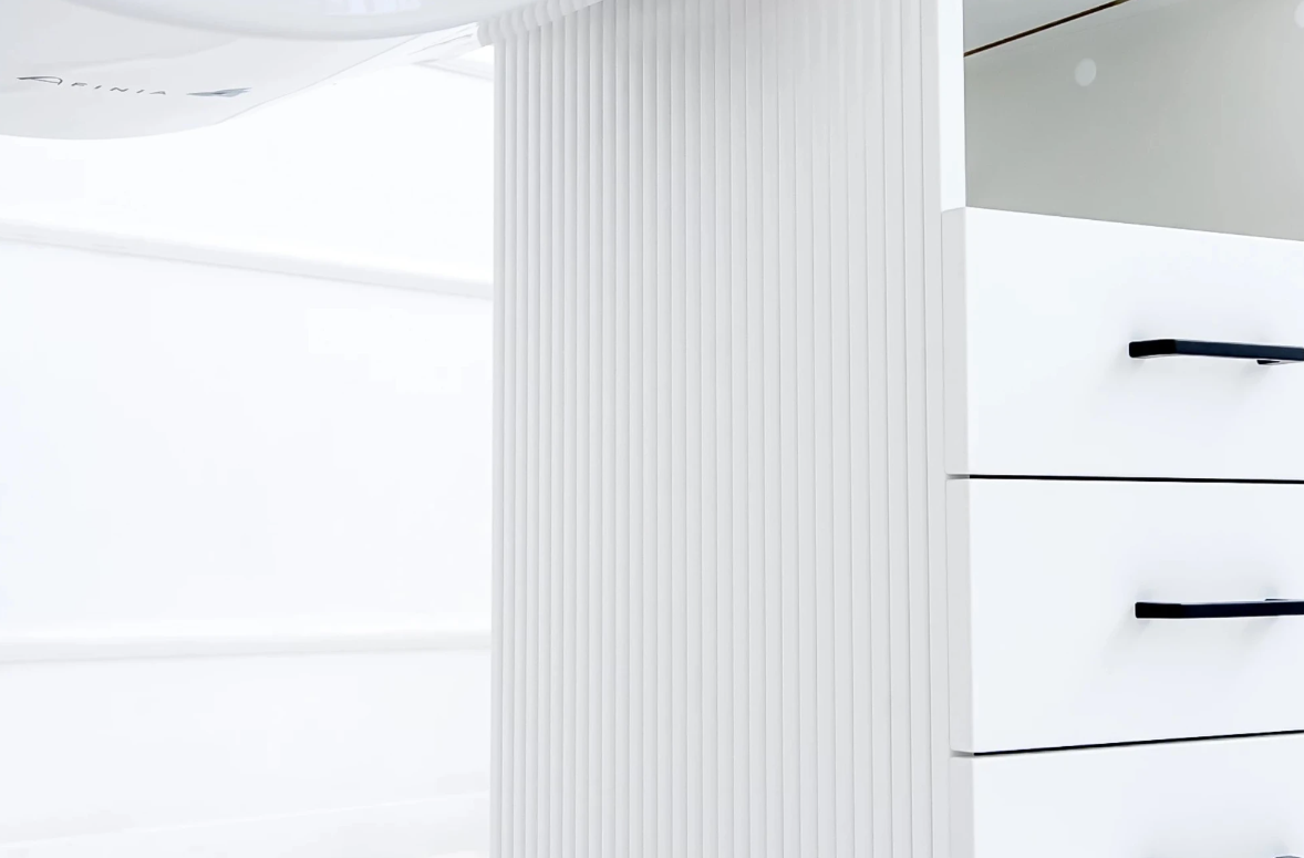 Afinia Косметический стол Prime Black с вытяжкой NDC 2000